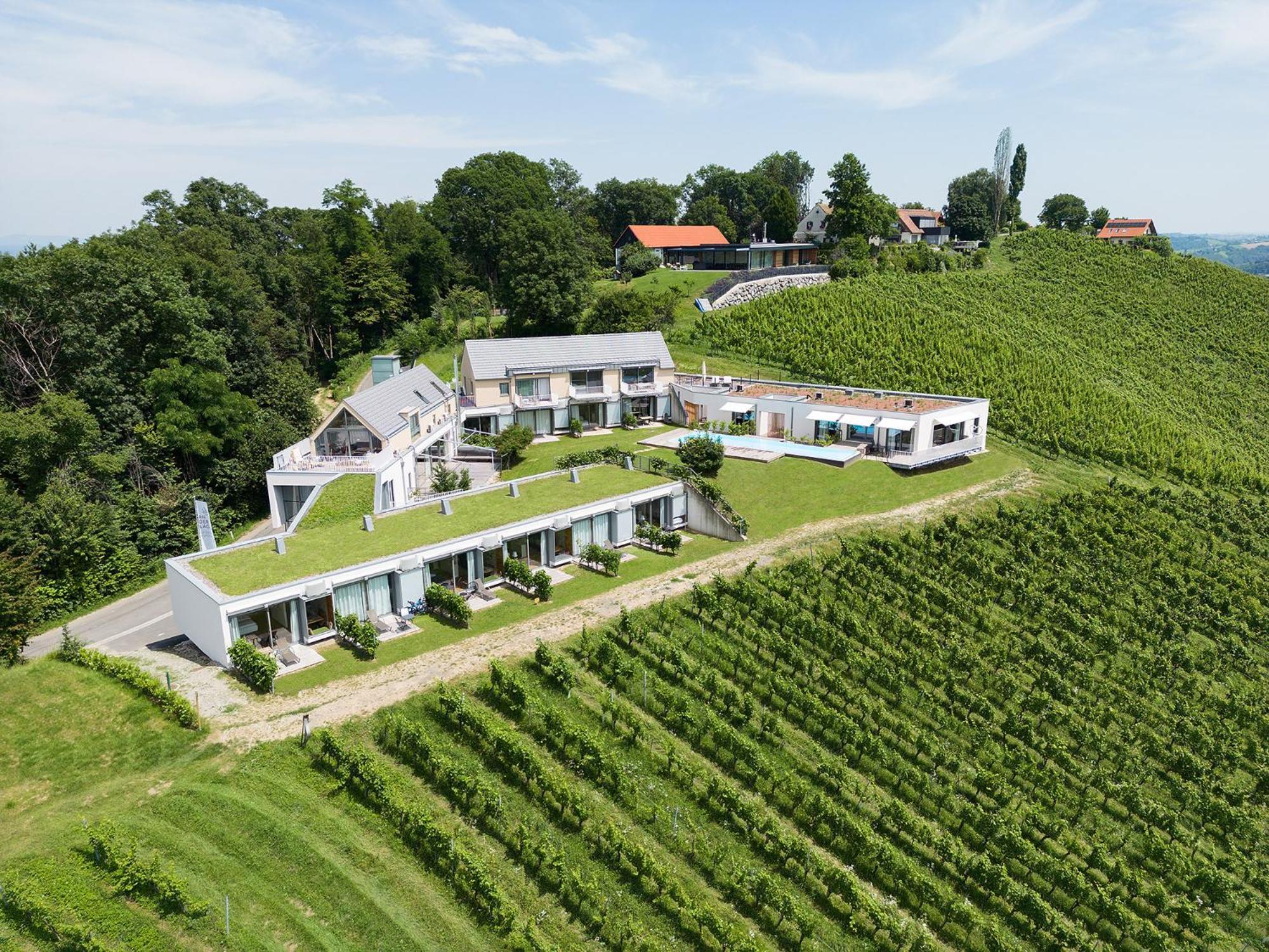 Hideaway An Der Weinstrasse - Pool & Sauna - Apartments Anderlage 스피에펠트 외부 사진